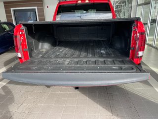 Ram 1500 Classic Warlock 2022 à Amos, Québec - 6 - w320h240px