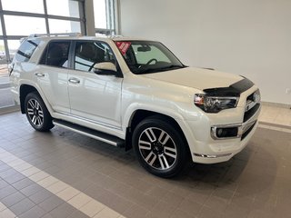 2017 Toyota 4Runner SR5 limited in Amos, Quebec - 2 - w320h240px