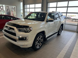 2017 Toyota 4Runner SR5 limited in Amos, Quebec - 4 - w320h240px