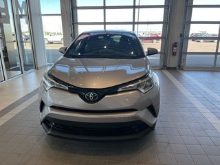 Toyota C-HR LE 2019 à Amos, Québec - 4 - w320h240px