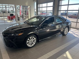 2023 Toyota Camry SE in Amos, Quebec - 4 - w320h240px