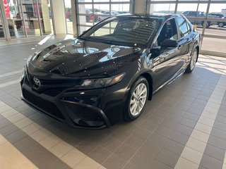 2023 Toyota Camry SE in Amos, Quebec - 3 - w320h240px