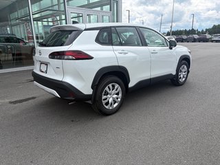 2026 Toyota Corolla Cross L AWD in Amos, Quebec - 5 - w320h240px