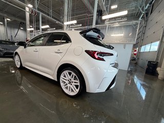 Toyota Corolla Hatchback FX Edition 2026 à Amos, Québec - 2 - w320h240px