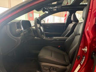 Toyota Crown Signia Limited 2025 à Amos, Québec - 5 - w320h240px