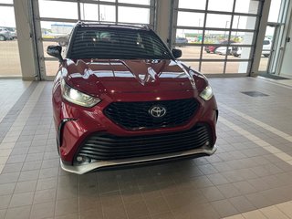 Toyota Highlander XSE 2021 à Amos, Québec - 3 - w320h240px