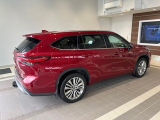 Toyota Highlander Hybrid Limited PLATINUM 2023 à Amos, Québec - 4 - w320h240px
