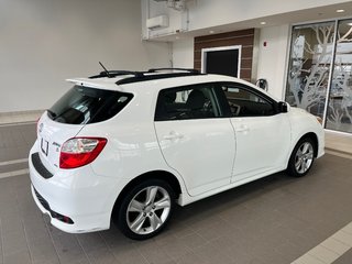 2013 Toyota Matrix SE AWD in Amos, Quebec - 2 - w320h240px