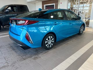 Toyota Prius Prime LE 2021 à Amos, Québec - 4 - w320h240px