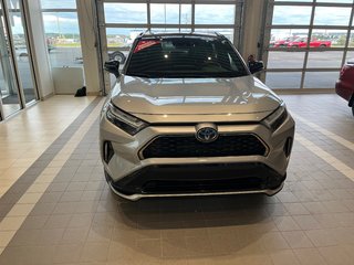 Toyota RAV4 Prime XSE 2023 à Amos, Québec - 3 - w320h240px