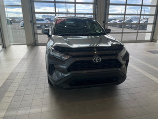 2023 Toyota RAV4 LE in Amos, Quebec - 2 - w320h240px