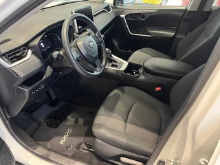 2024 Toyota RAV4 LE in Amos, Quebec - 6 - w320h240px