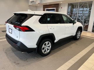 2024 Toyota RAV4 LE in Amos, Quebec - 2 - w320h240px