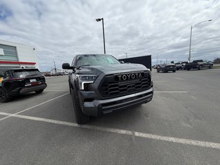 Toyota Sequoia Hybrid TRD PRO 2026 à Amos, Québec - 4 - w320h240px