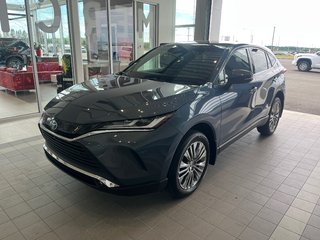 Toyota Venza HYBRIDE LIMITED 2023 à Amos, Québec - 3 - w320h240px