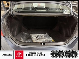 Corolla SE boîte manuelle 2019 à Saint-Hyacinthe, Québec - 5 - w320h240px