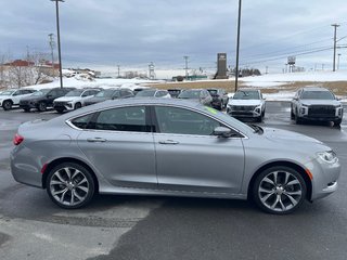 2016 Chrysler 200 C in Bathurst, New Brunswick - 5 - w320h240px