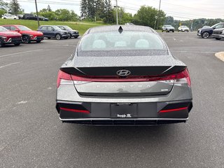 2026 Hyundai Elantra Hybrid Luxury Sedan w/Two-Tone Interior in Bathurst, New Brunswick - 4 - w320h240px