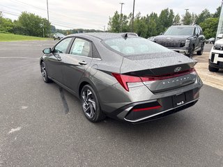 2026 Hyundai Elantra Hybrid Luxury Sedan w/Two-Tone Interior in Bathurst, New Brunswick - 5 - w320h240px