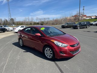 Hyundai Elantra GL 2013 à Bathurst, Nouveau-Brunswick - 4 - w320h240px