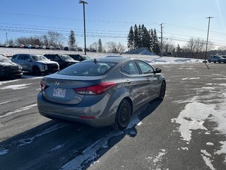 2014 Hyundai Elantra GL in Bathurst, New Brunswick - 6 - w320h240px