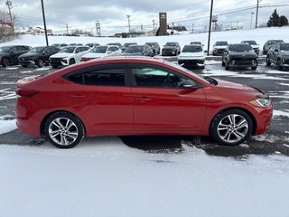 Hyundai Elantra GLS 2017 à Bathurst, Nouveau-Brunswick - 4 - w320h240px