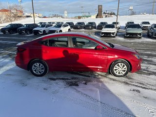 2019 Hyundai Elantra Essential in Bathurst, New Brunswick - 4 - w320h240px