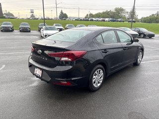 Hyundai Elantra Essential 2020 à Bathurst, Nouveau-Brunswick - 6 - w320h240px