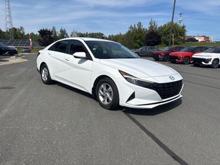 2021 Hyundai Elantra Essential in Bathurst, New Brunswick - 5 - w320h240px