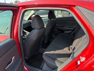 2022 Hyundai Elantra Preferred in Bathurst, New Brunswick - 6 - w320h240px