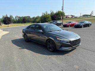 2023 Hyundai Elantra Preferred in Bathurst, New Brunswick - 4 - w320h240px