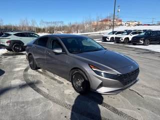 2023 Hyundai Elantra Preferred in Bathurst, New Brunswick - 3 - w320h240px