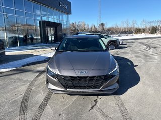 2023 Hyundai Elantra Preferred in Bathurst, New Brunswick - 2 - w320h240px