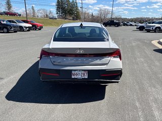 Hyundai Elantra Preferred 2024 à Bathurst, Nouveau-Brunswick - 6 - w320h240px
