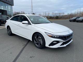 2025  Elantra Preferred IVT w/Tech Pkg in Bathurst, New Brunswick - 3 - w320h240px