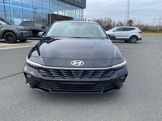 Elantra Essential IVT 2025 à Bathurst, Nouveau-Brunswick - 2 - w320h240px