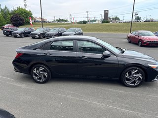 2025 Hyundai Elantra Luxury IVT in Bathurst, New Brunswick - 6 - w320h240px