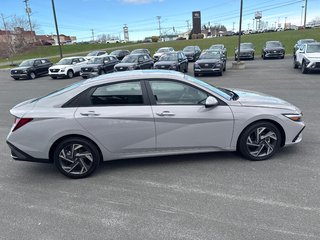 2026 Hyundai Elantra Preferred IVT w/Tech Pkg in Bathurst, New Brunswick - 4 - w320h240px