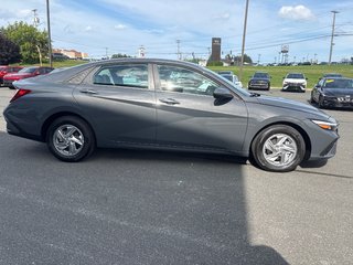 2026 Hyundai Elantra Essential IVT in Bathurst, New Brunswick - 6 - w320h240px