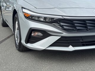 2026 Hyundai Elantra Essential IVT in Bathurst, New Brunswick - 3 - w320h240px