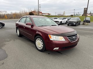 2009  Sonata GL Sport in Bathurst, New Brunswick - 3 - w320h240px