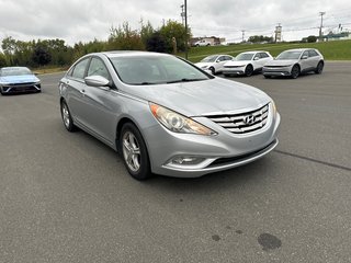 2011  Sonata GLS in Bathurst, New Brunswick - 2 - w320h240px