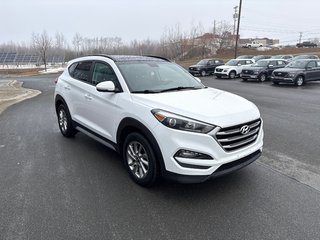 2018 Hyundai Tucson SE in Bathurst, New Brunswick - 3 - w320h240px