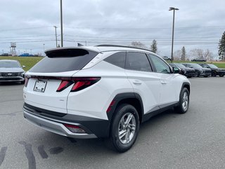 2025  Tucson Preferred AWD in Bathurst, New Brunswick - 2 - w320h240px