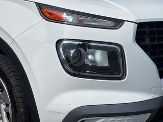 2021 Hyundai Venue Preferred in Bathurst, New Brunswick - 3 - w320h240px