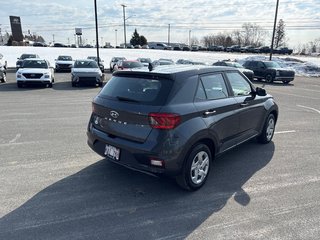 2022 Hyundai Venue Essential in Bathurst, New Brunswick - 5 - w320h240px