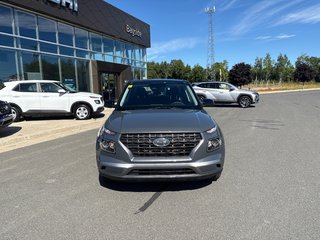 2025 Hyundai Venue Essential IVT w/Two-Tone in Bathurst, New Brunswick - 2 - w320h240px
