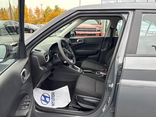 2026 Hyundai Venue Essential IVT in Bathurst, New Brunswick - 5 - w320h240px