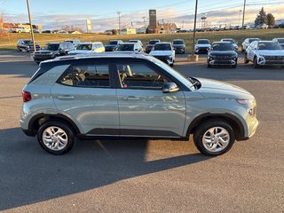 2026 Hyundai Venue Preferred IVT w/Two-Tone in Bathurst, New Brunswick - 6 - w320h240px