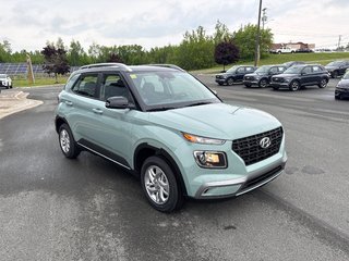 2026 Hyundai Venue Preferred IVT w/Two-Tone in Bathurst, New Brunswick - 3 - w320h240px